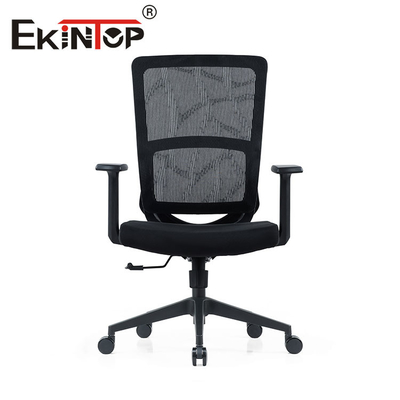Yönetici Ofisi için Ticari Modern Hasır Sandalye 69mm × 62mm × 113mm Boyut