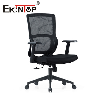 Yönetici Ofisi için Ticari Modern Hasır Sandalye 69mm × 62mm × 113mm Boyut