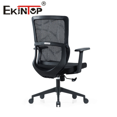 Yönetici Ofisi için Ticari Modern Hasır Sandalye 69mm × 62mm × 113mm Boyut