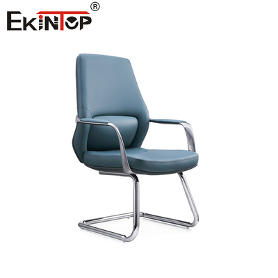 Etkileyici Bir Ofis Estetiği için Şık ve Şık Mavi PU Deri Sandalye