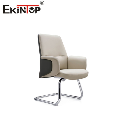 Minimalist Çağdaş Stilde Şık ve Ergonomik Beyaz Deri Sandalye