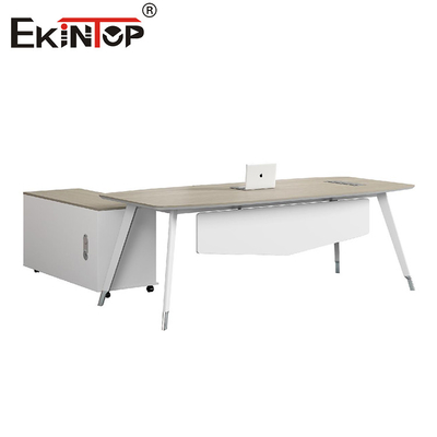 Metal bacakları ve bağlı dolabı olan Modern Şık Ofis Masası