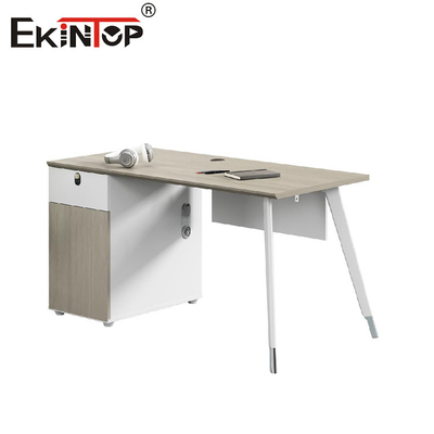 Ahşap Çoklu Koltuklu Modern Tarzlı Kişiselleştirilebilir Çalışan Ofis Çalışma İstasyonu