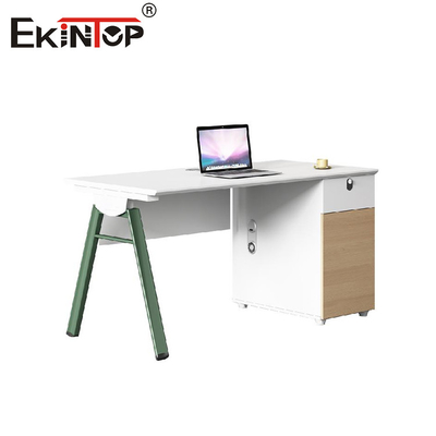 Ahşap Üstü Metal Bacaklı İşçi Çalışma İstasyonları