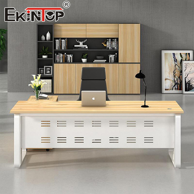 Walnut Sağlam Ahşap Ofis Masa Müdürü Masa Tasarımcısı Ofis Masa