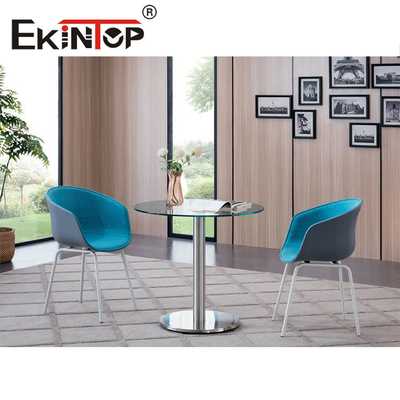 Toplantı Eğitimi İçin Modern Ofis Konferans Masası Cam Masaüstü